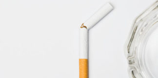 Tu piel y el cigarro