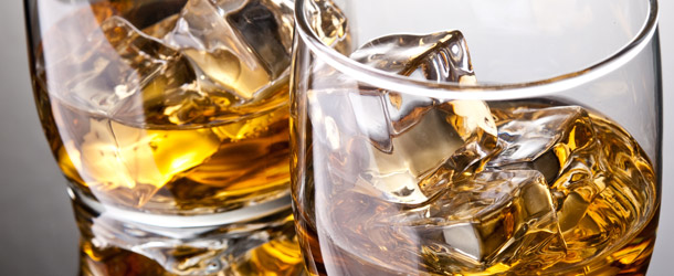 Exceso de alcohol propicia riesgo de hemorragia cerebral