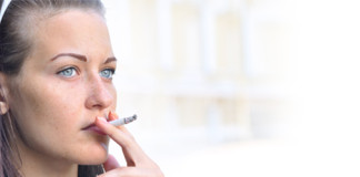 Fumar en la juventud se relaciona con una muerte temprana