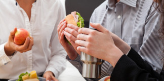 Tips para seguir tu dieta en el trabajo