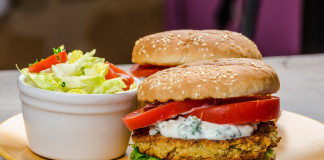 Prepara hamburguesas veganas