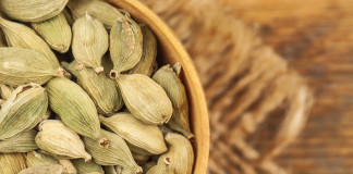 Beneficios y propiedades del cardamomo Beneficios y propiedades del cardamomo