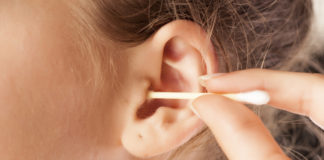 ¿Cómo detectar un taponamiento de oído?