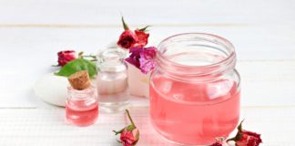 Beneficios del agua de rosas Agua de rosas