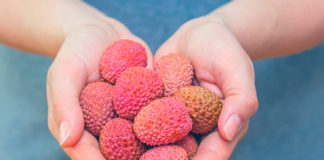 El peligro de los lichis en los niños