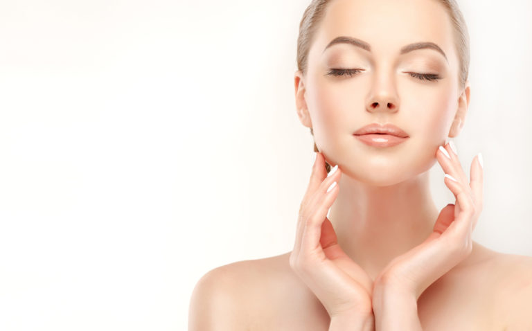 7 terribles hábitos que debes dejar para cuidar tu piel