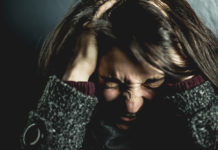 El agotamiento emocional puede ser la consecuencia de exigirse ser fuerte